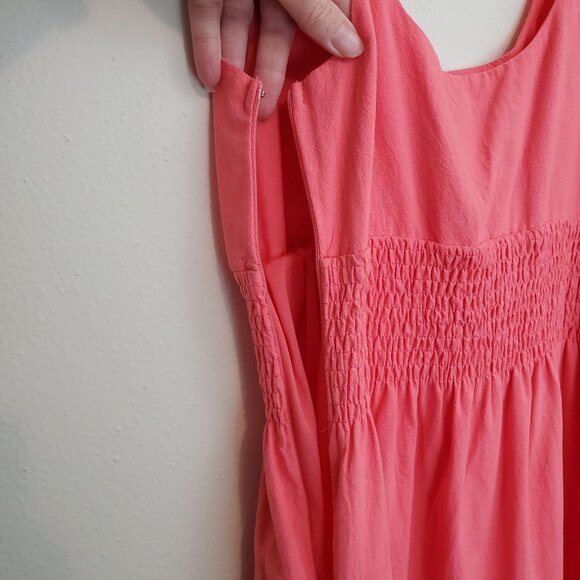 Tuckernuck Pomander Place Wimberly Midi dress in pink - Picture 3 of 13